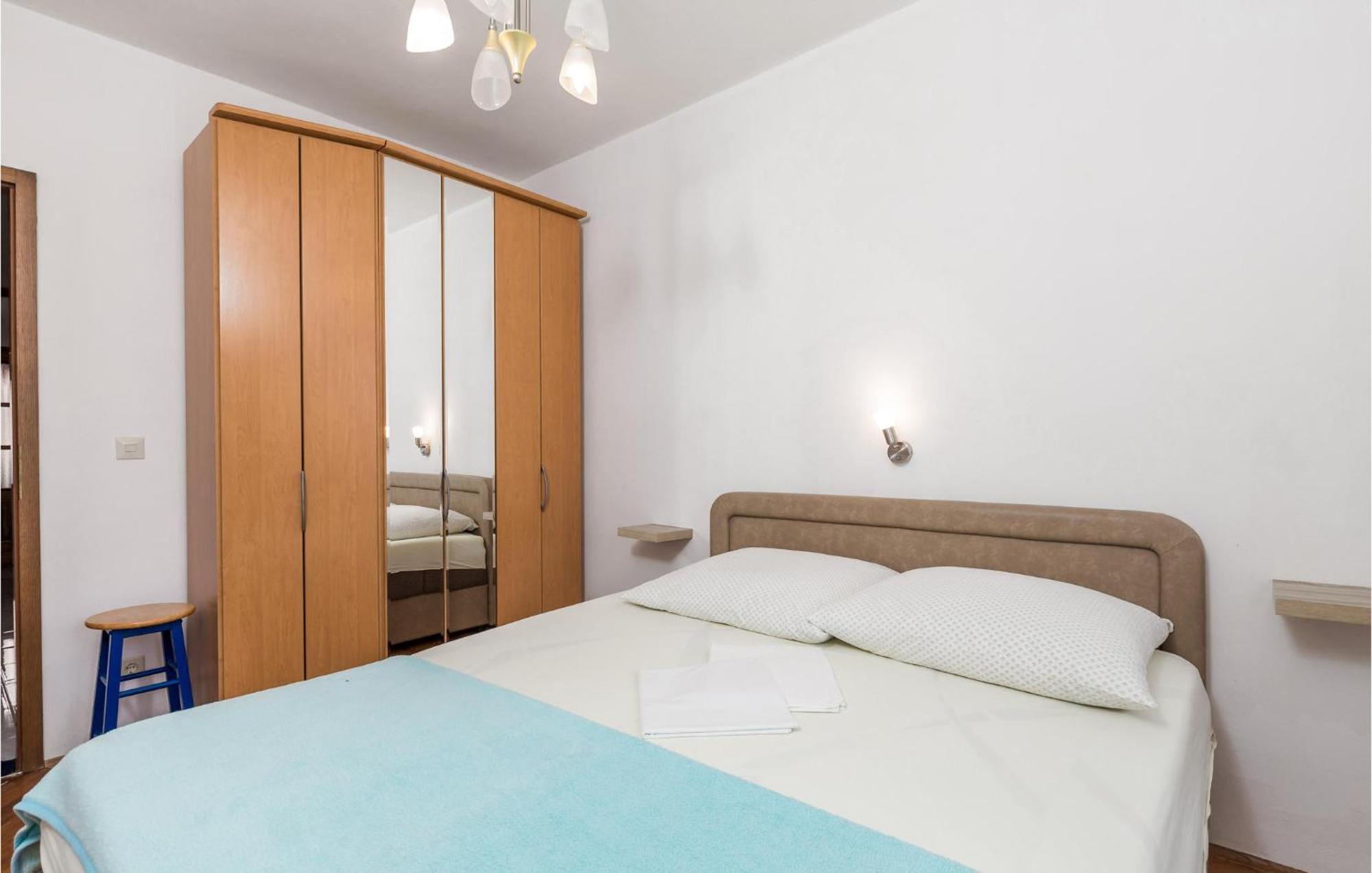 Nice Apartment In Sv,Juraj With Kitchen Sveti Juraj Exterior foto